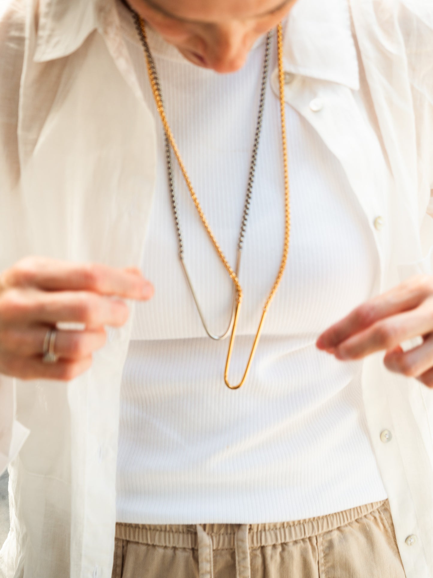 Arc Curved irregular Necklace