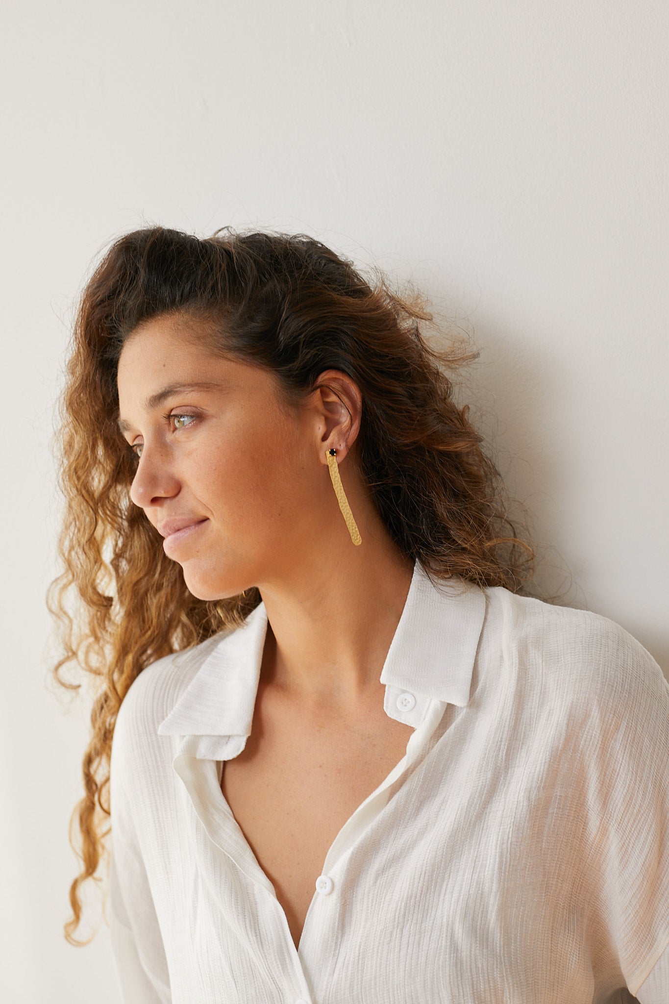 SOFIE MODULAR GOLDEN STRUCTURED EARRINGS