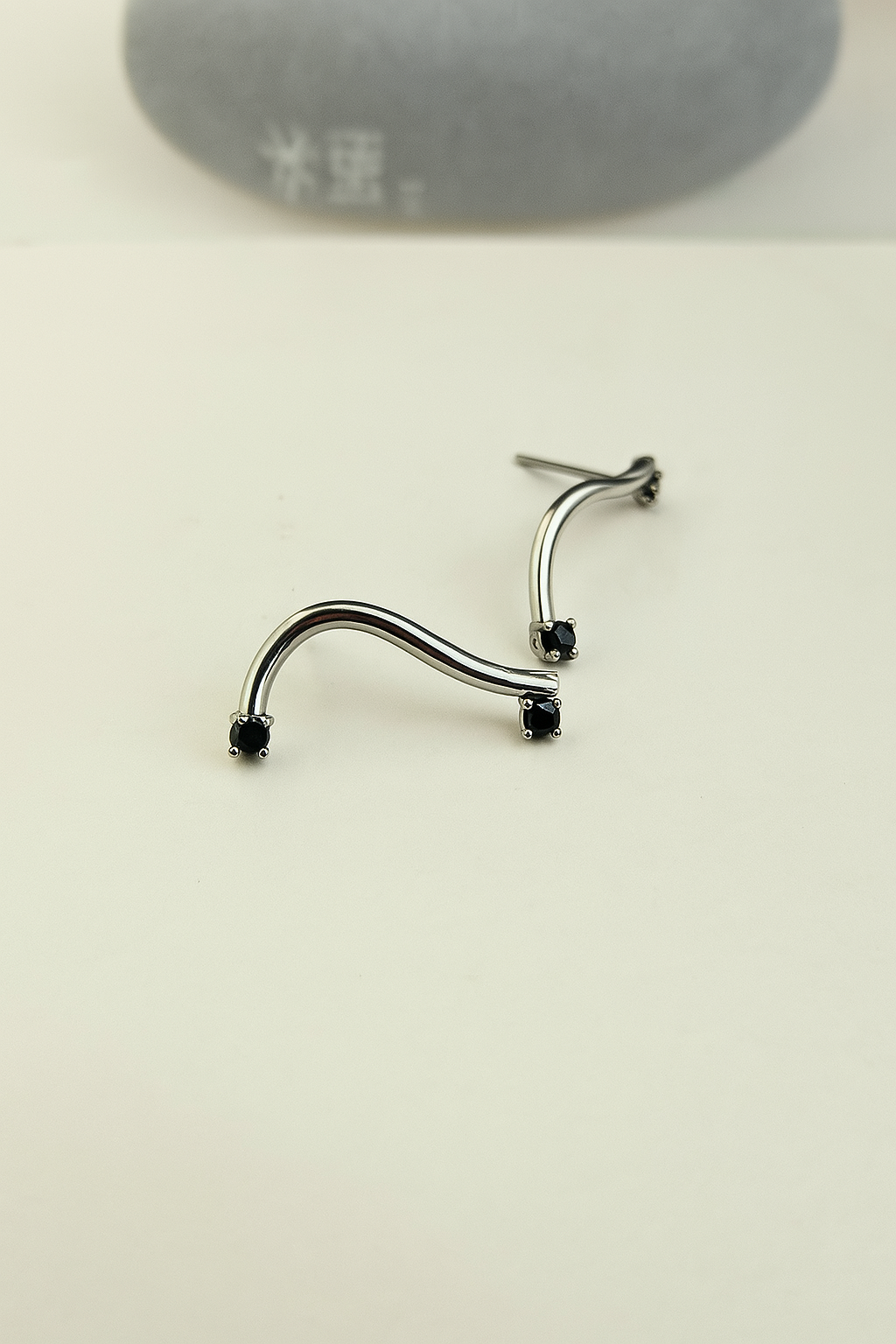Curved Silver-Plated Earrings with Black Zircons – Modern Minimalism