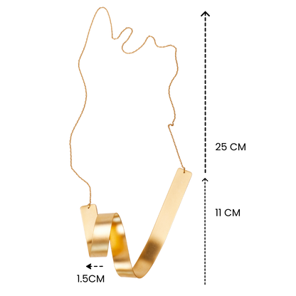 GOLDEN CURVED NECKLACE