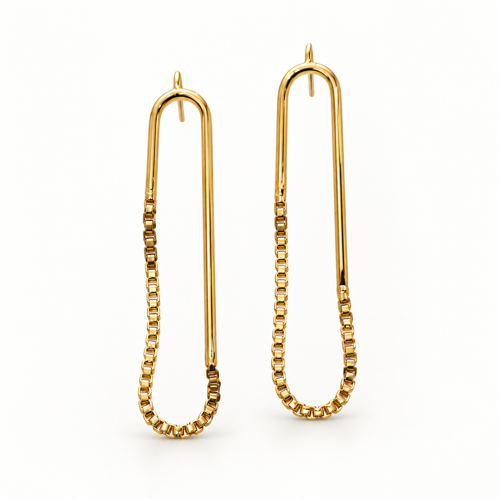 Emma Earrings Nº 9 (E9G202), gold-plated wire and box chain earrings, front view