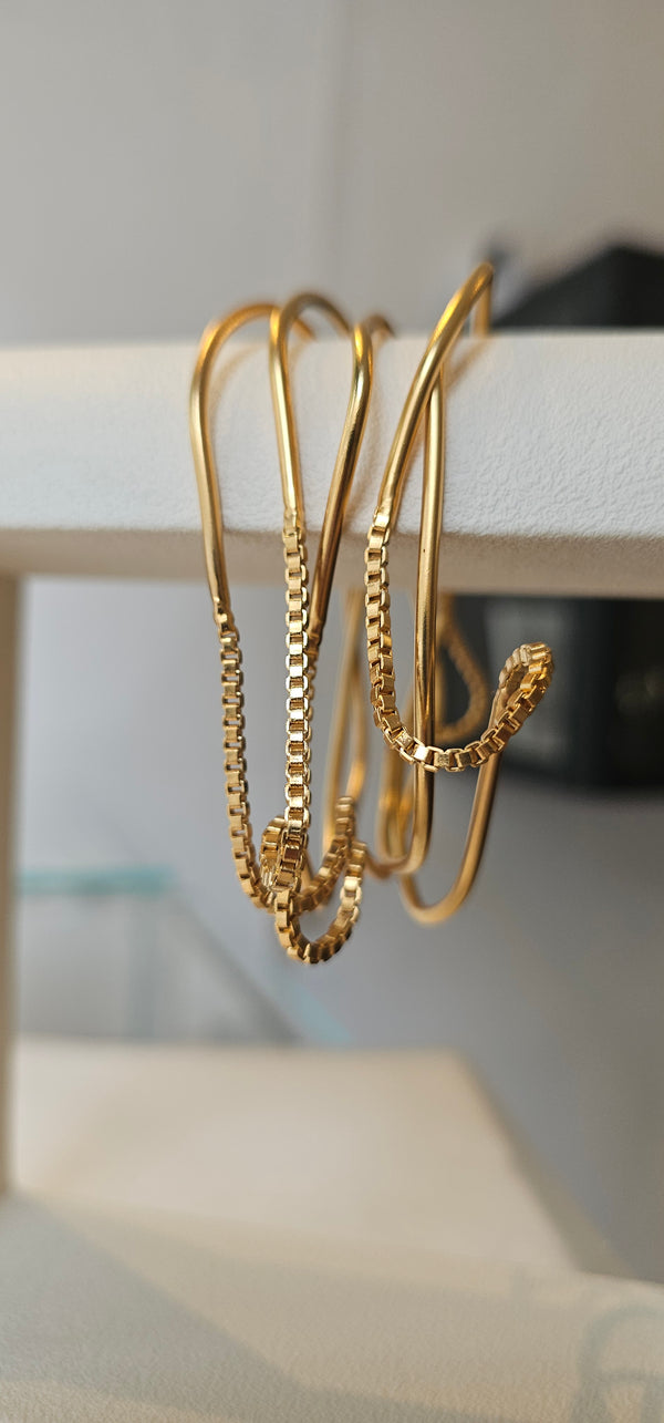 Hurricane Nº 8924 bracelets on a display stand, OTILYAS studio