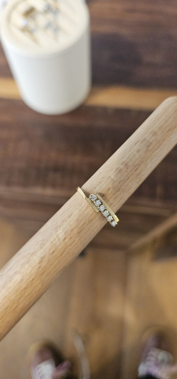 The Golden Line Ring in the OTILYAS studio