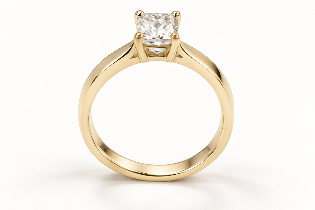The Sun Square ring, 14k yellow gold, standing side view