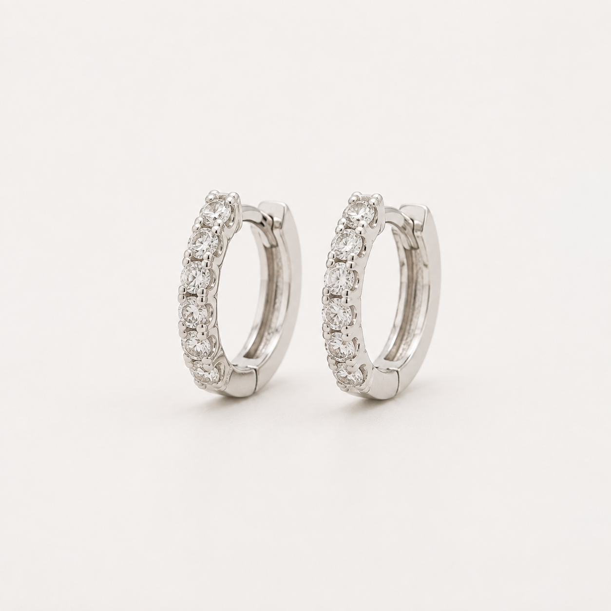 14k white gold little hoops |עגילי חישוק משובצים