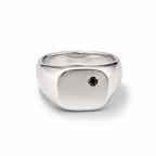 Men's Silver Signet Ring with Black Diamond | טבעת חותם כסף לגבר עם יהלום שחור